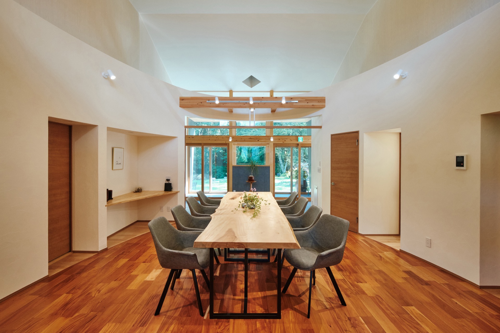 センタールーム全景